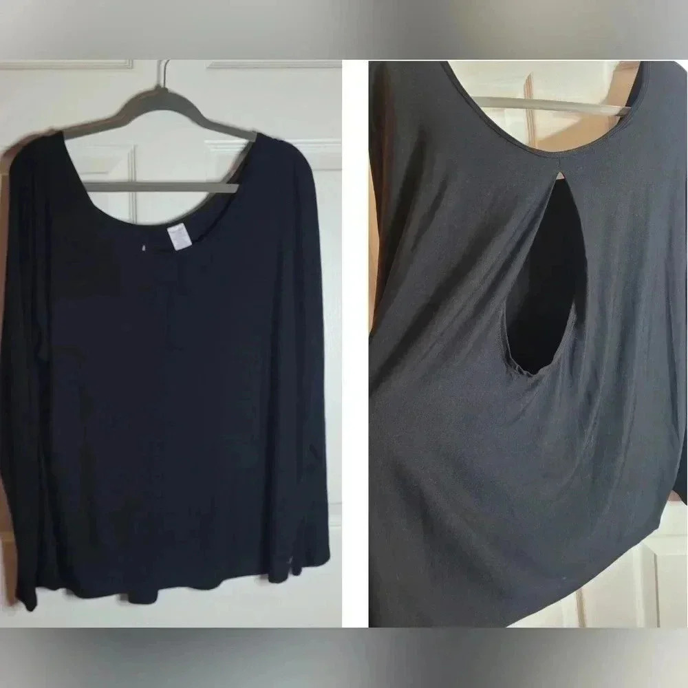 SPLENDID STUDIO Open Back Long Sleeve. Large